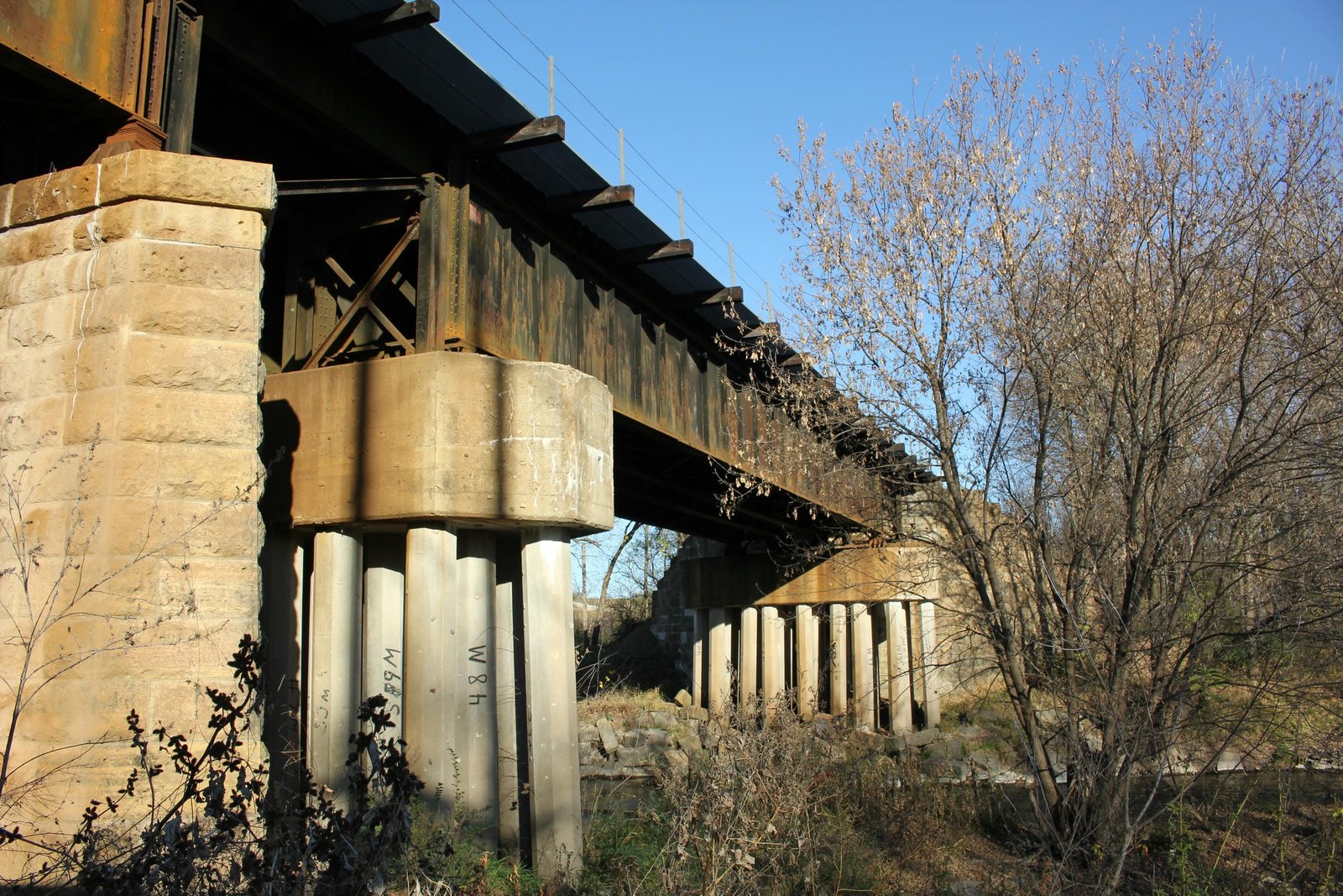 Main span (span #2)